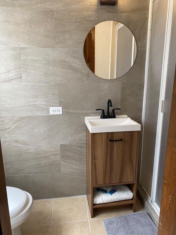 Baño privado renovado
